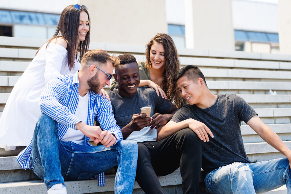 Group of friends enjoying life with no contact problems